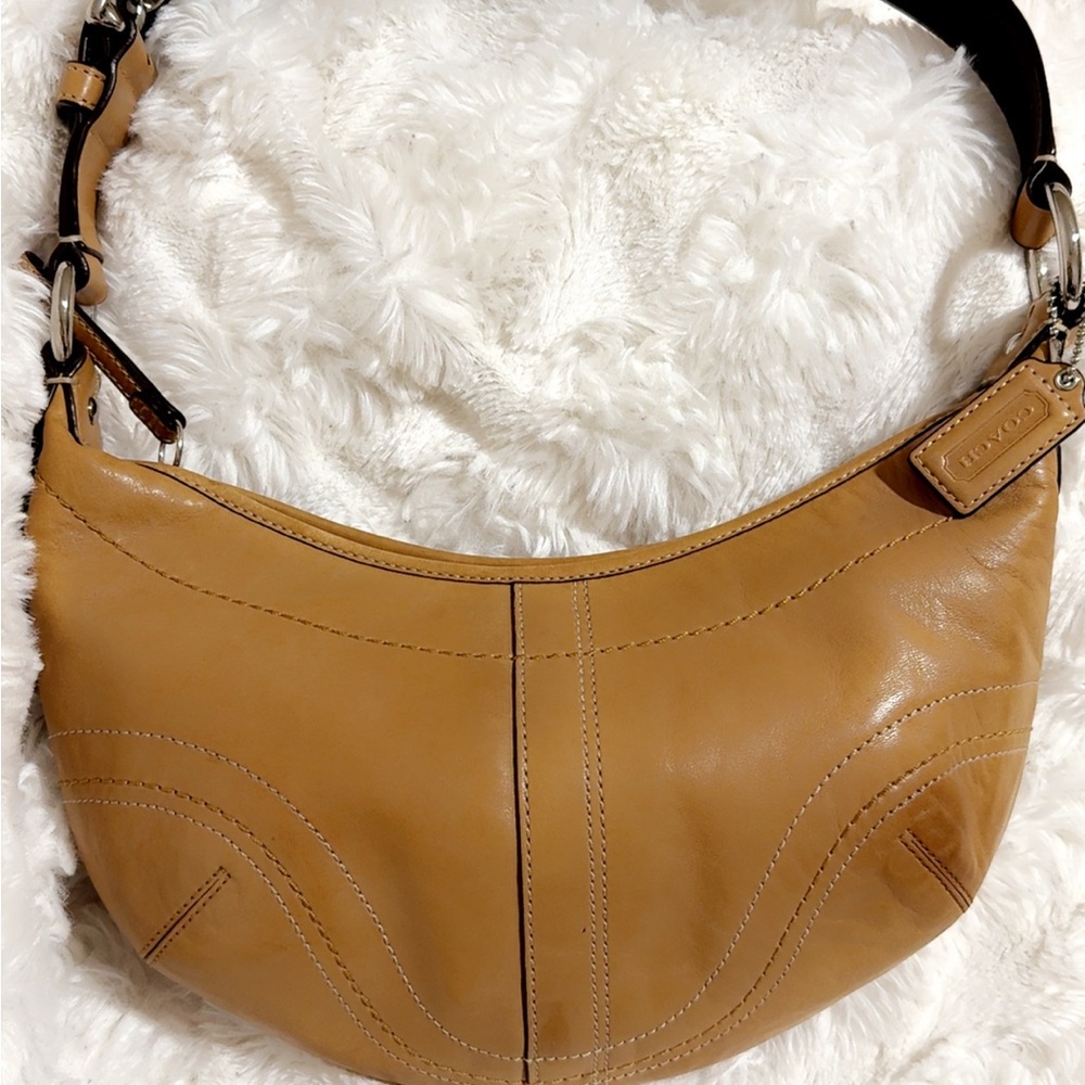 Vintage Coach SoHo Hobo Tan Leather Y2K Shoulder Bag